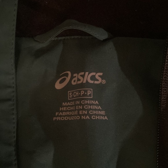 ASICS jacket small - Picture 2 of 3